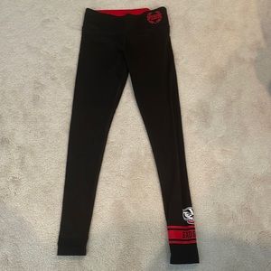 Victoria’s Secret pink leggings size XS Wisconsin badgers